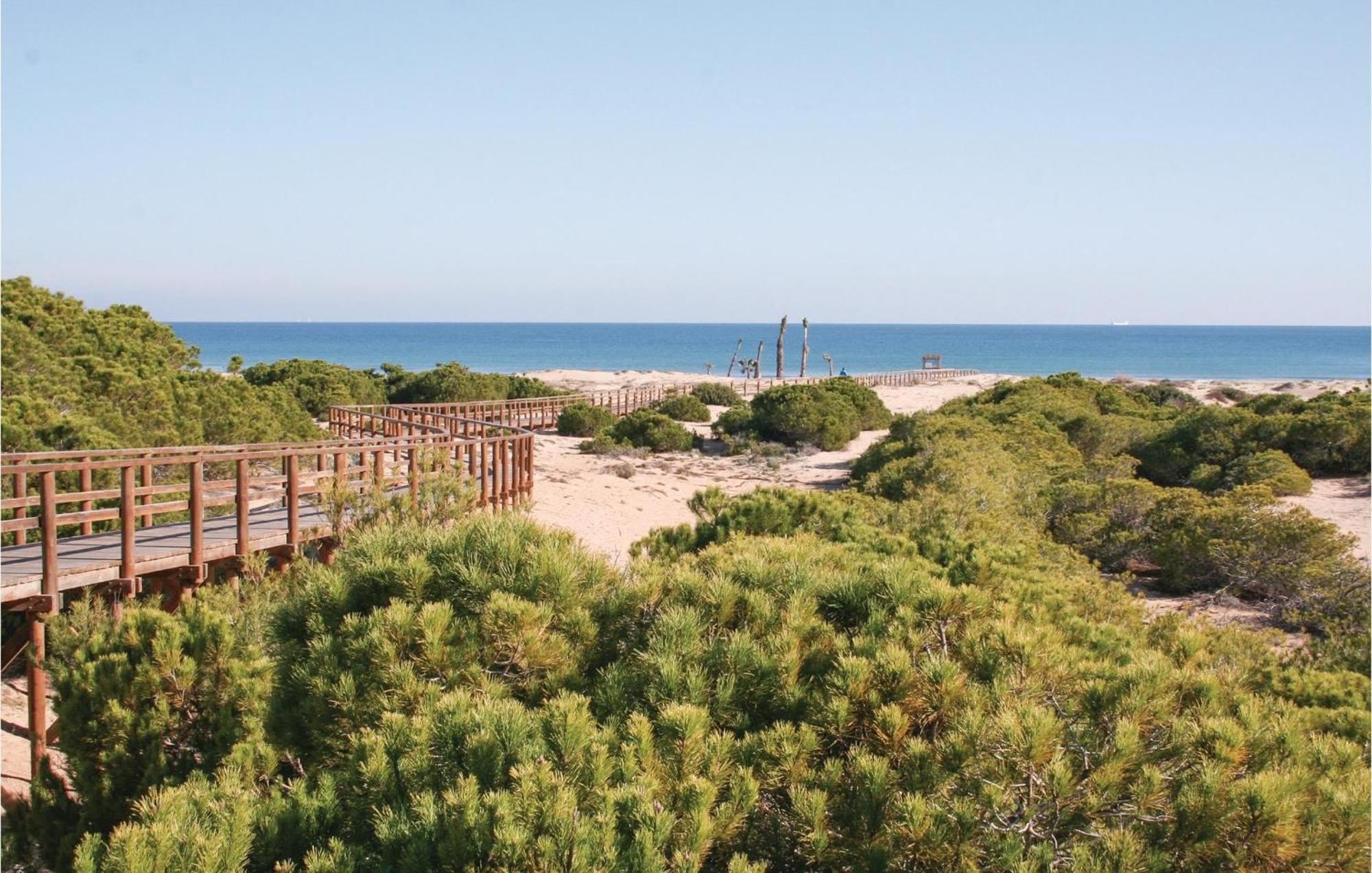 Gorgeous Home In Santa Pola With Wifi Esterno foto